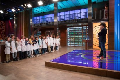 El guanyador s’emportarà el trofeu MasterChef Júnior Espanya.