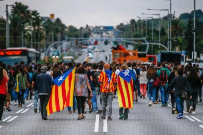 Els partidaris de la independència retallen distància amb els que hi estan en contra.