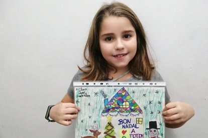 La ganadora de la novena edición del concurso Postals de Nadal de Enginyers Lleida, Clara Jené. 