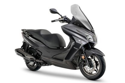 Kymco ha decidit tornar a comercialitzar a Espanya ciclomotors escúter de fins a 50 cc des del proper febrer.