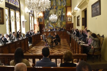 Moment de la votació dels pressupostos de la Diputació per al 2020.