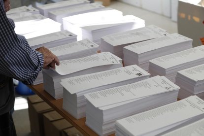 Obert el termini per sol·licitar el vot per correu a les eleccions del 10N