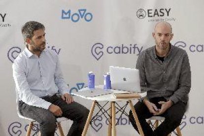 Cabify estudia lanzar antes de junio una aplicación para pedir también taxis