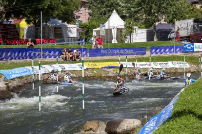 Els equips es van entrenar ahir al Parc del Segre per preparar les primeres finals de la competició.