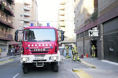 Los Bomberos ventilaron el local. 