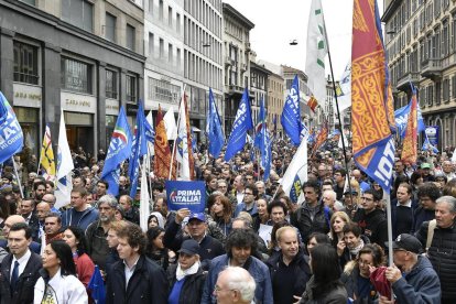 Imatge de seguidors de la Lliga en l’acte organitzat ahir dissabte a la plaça del Duomo de Milà.