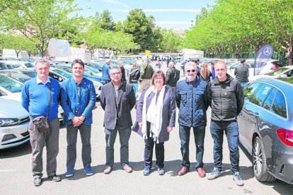 Perelló i edils, ahir en el Mercat del Vehicle d’Ocasió.