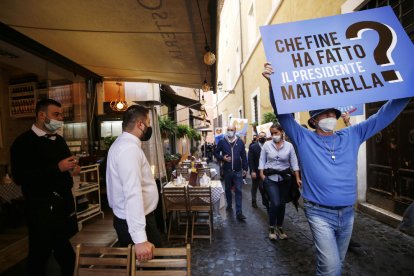 Protesta de propietarios de bares y restaurantes en Roma.