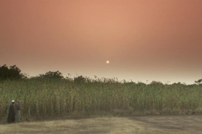 Un home contra el desert