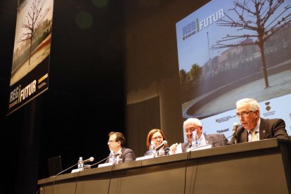 La inauguració de la jornada Reg i Futur a Mollerussa.