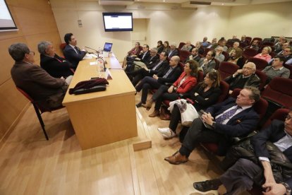 La jornada sobre l’aeroport celebrada a la Cambra de Lleida.