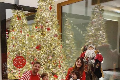 Messi i la seua família, celebrant el Nadal al seu país.