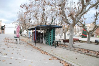 La céntrica plaza Planell, con sus bares cerrados y sin vecinos paseando por las calles. 