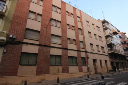 Fachada del antiguo convento de las ‘Josefinas’ en la calle Acadèmia.