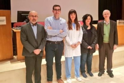 Els consultors ètics Josep Pifarré, Oriol Yuguero, Amelia Clemente, María José Ruiz i Joan Viñas.