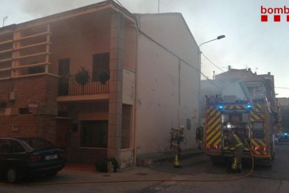 Los Bomberos trabajaron con cinco dotaciones. 