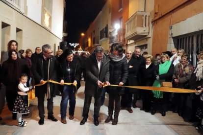 Inauguren les reformes del carrer Nou de Vilanova de Bellpuig