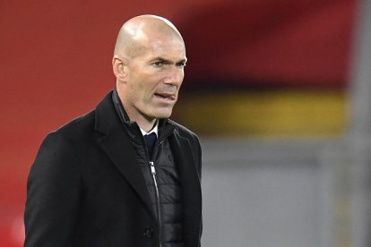 Zidane comunica su deseo de marcharse