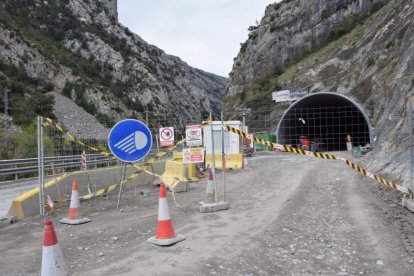 Las obras del túnel de Tres Ponts, en la C-14, hasta ahora paradas.