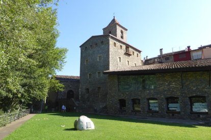 Imagen de la fachada del Palau Abacial, que acogerá el archivo.