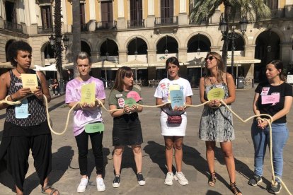 Un momento de la protesta protagonizada por jóvenes de UGT.