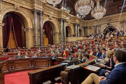 Imatge de la sessió al Parlament del passat dia 18.