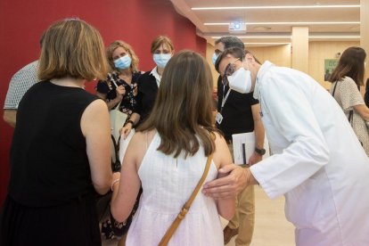 Médicos de Sant Joan de Déu evitan que una niña quede ciega con un tratamiento pionero