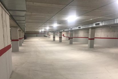 Imagen del interior del parking subterráneo de Arties. 