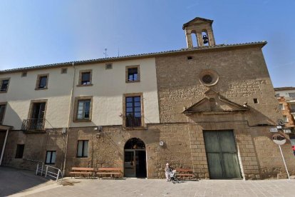 Un mort a la residència de Solsona i quaranta usuaris positius