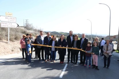 La inauguración de la mejora de la carretera LV-3027.