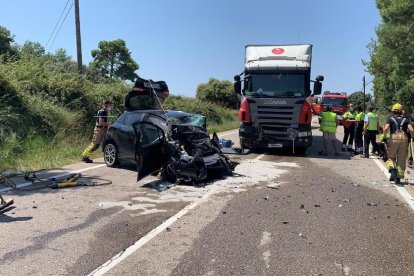 Herida tras una colisión frontal con un camión en Clariana de Cardener