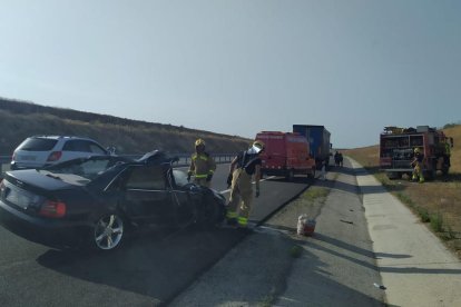 Vuelca un camión en la N-230 a la salida de Vielha hacia Francia 