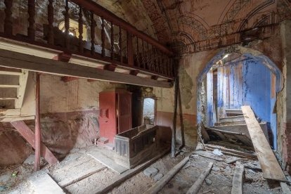 L’interior de l’església de Sant Serni d’Àrreu, a Alt Àneu.