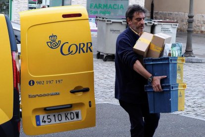 Correus firma un acord amb Amazon per agilitzar les seues trameses