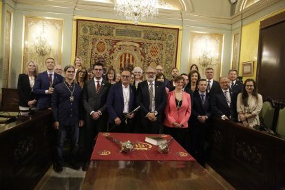 Tots els edils de la Paeria van posar en grup després del ple del 15 de juny.