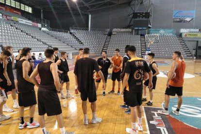 El ICG Força Lleida se ejercitó ayer de nuevo en el Barris Nord.