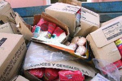 Alimentos caducados donados a una residencia