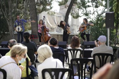 Flamencograss 4tet, al jardí del Convent de Santa Clara.