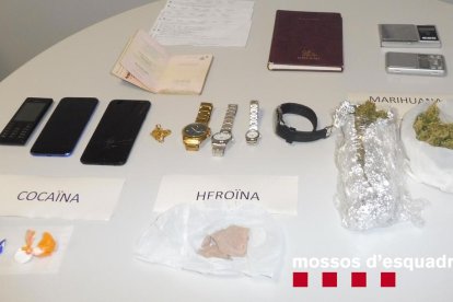 En su domicilio encontraron cocaína, heroína y marihuana.