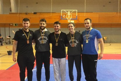 Cinco medallas de la UdL en taekwondo