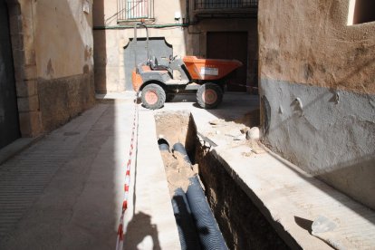 Un dels carrers en obres.