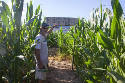 Perera destaca que el laberint és un complement a la feina al camp i la casa rural.