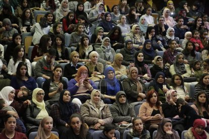 Asistentes ayer a la presentación de la Asociación Assalam de Lleida