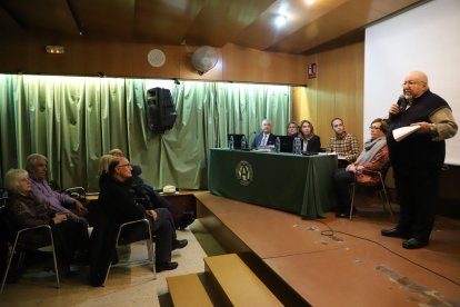 Un debate la semana pasada en el Ateneu Popular de Ponent.