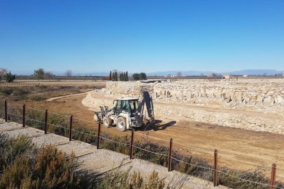 Els treballs de recuperació de la fossa de la fortalesa ibera dels Vilars.