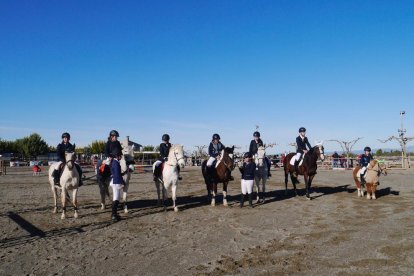 Núria Lladonosa i Els Serrats, vencedors a la final de la Lliga de salts