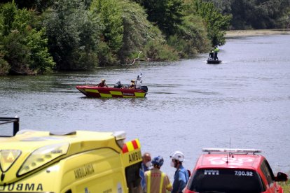 Busquen un jove desaparegut que ha caigut al riu Ebre a Miravet