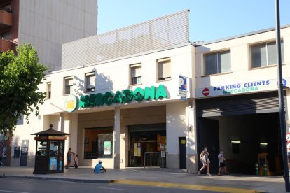 Mercadona està reformant el supermercat de Pardinyes.