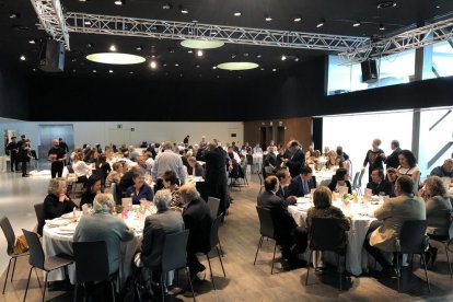 Dinar de celebració dels deu anys d’Amill, ahir a la Llotja de Lleida.