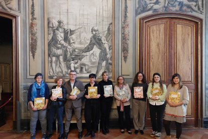 Responsables de museus de la Xarxa Territorial catalana van presentar ahir els llibres a Barcelona.